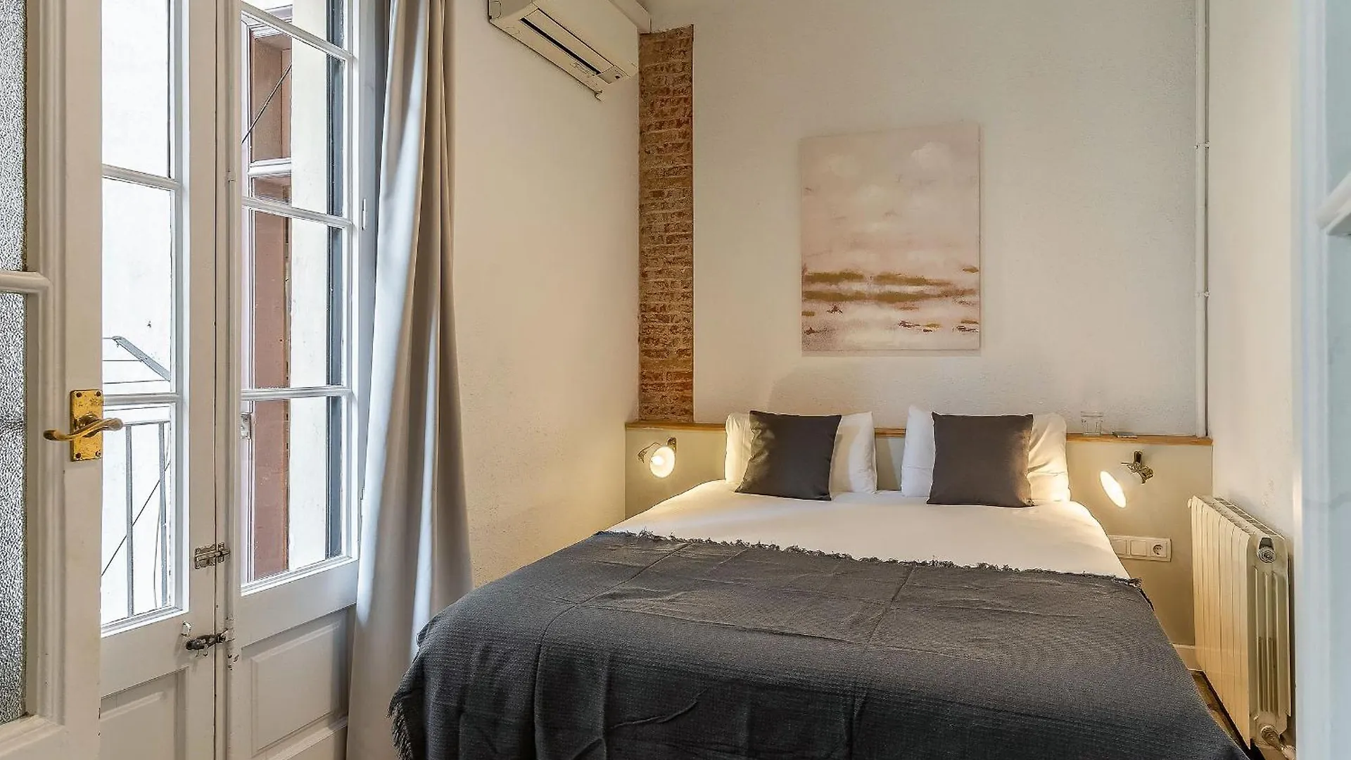 Canela Homes Barcelona Essence 0*,