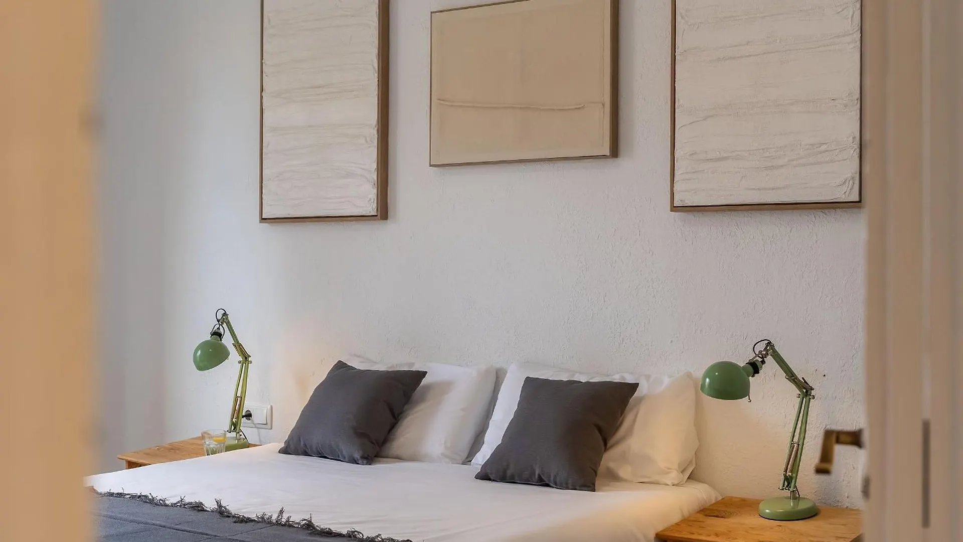 Canela Homes Barcelona Essence 0*,